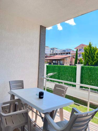 Krapce - Lake View Apartments in Star Dojran