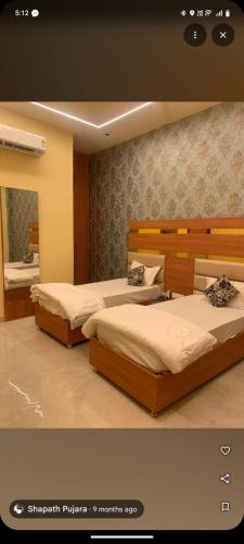 Shri Laxmi Inn Hotel & Restaurant in Orai