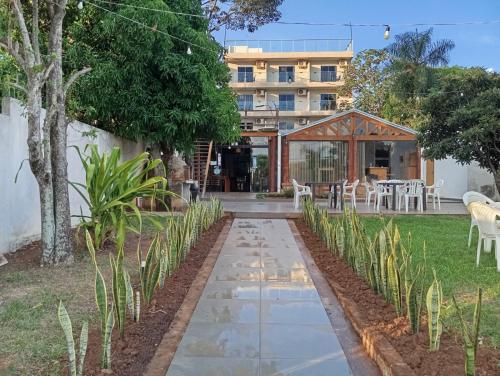 Garden, Hotel y Parrillada Carmen del Parana in Carmen del Paraná