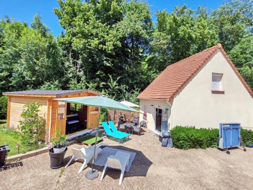 Viesnīcas āriene, Celies Country Cottage in Blaru