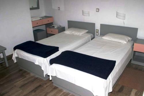 Oasis Guesthouse - image 10
