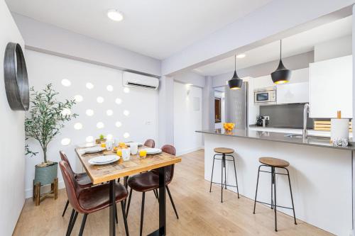 Holiday Apartment Cisneros in Malaga City by Solaga Holiday Homes
