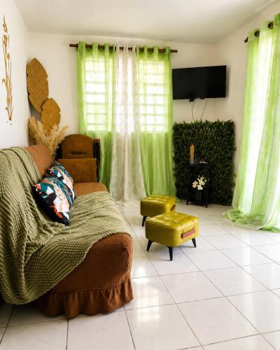 VILLA KAZALUCE - Appart Stéphanie 2 chambres (VILLA KAZALUCE - Appart Stephanie 2 chambres) in Le Moule