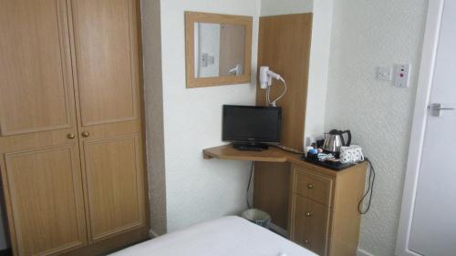 The Rowan Hotel - image 2