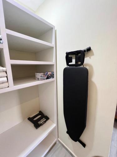Centrally-Located Tropical Garden Studio in คูราเคา