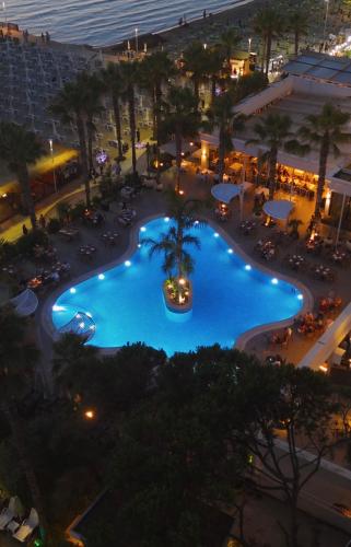 hotel photo