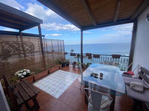 Teocle Beach rooms 2