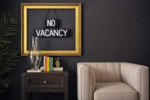 Cozy 4-Bedroom Apartment in Evanston