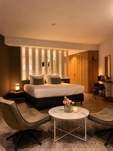Hotel de Zon - Brasserie Bresson by Flow in Оммен
