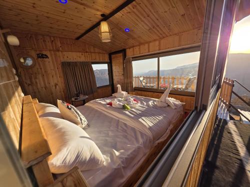 Dana Tower Hotel