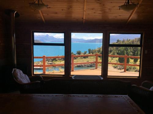 Patagonia Acres Lodge in ปวยร์โต กัวดัล