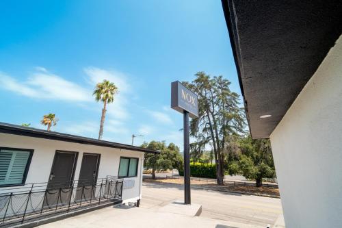 Exterior view, Nox Hotel - Studio City in Universal City