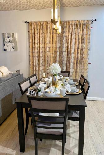Stylish 3 BR in the Heart of Guyana in West Bank Demerara