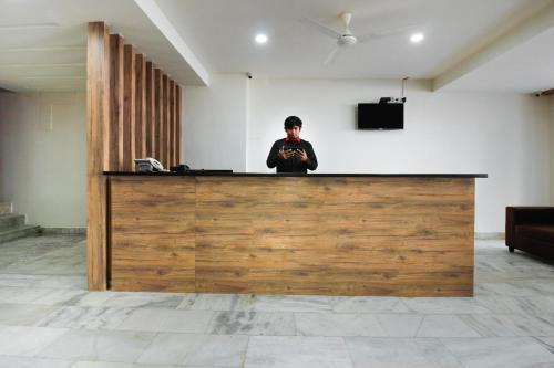 Lobby, Capital O Sri Suprabhat Grand Near Kachiguda Railway Station near Karmanghat Hanuman Temple