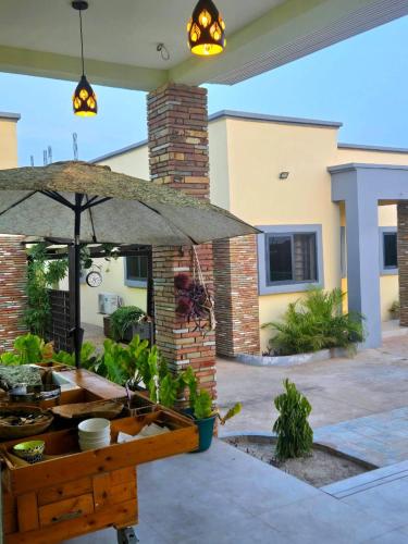 Utvendig, Palm Pebbles Staycation has Solar, 2bed & starlink in Tamale