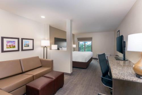 Coral Pointe Sarasota an Ascend Collection Hotel - image 2