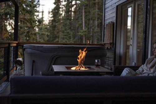 Mountain View Family Cabin, Pet Friendly and Hot Tub in Blue River
