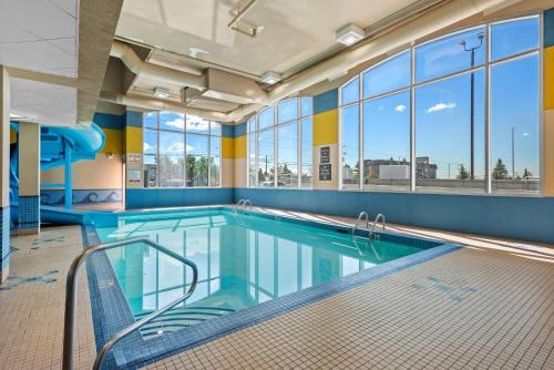 Comfort Inn & Suites Calgary Airport - South - image 5