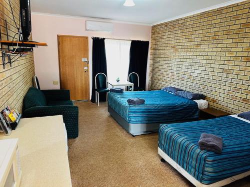 . Wudinna Gawler Ranges Motel and Caravan Park