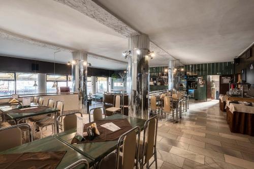 Hotel Morava Jevicko in เยวิซโค