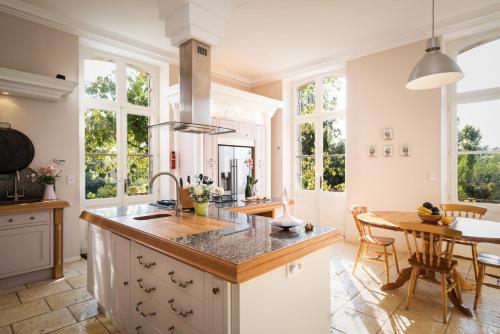 Kitchen, Chateau Lasfargues - Exclusive Fairytale Castle - Pool, Games Room, Lake in Laugnac