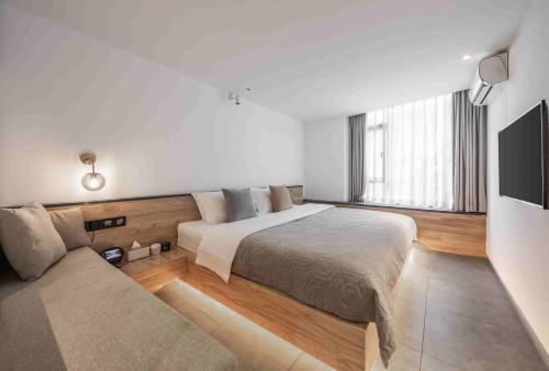 JIDMI HOTEL - image 4