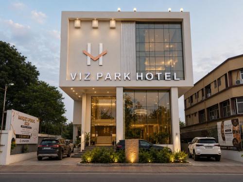 Viz Park Hotel - Business Hotel & Banquet, GIDC Anand