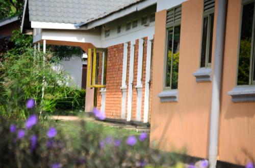Viesnīcas āriene, Philo Leisure Gardens in Kalangala