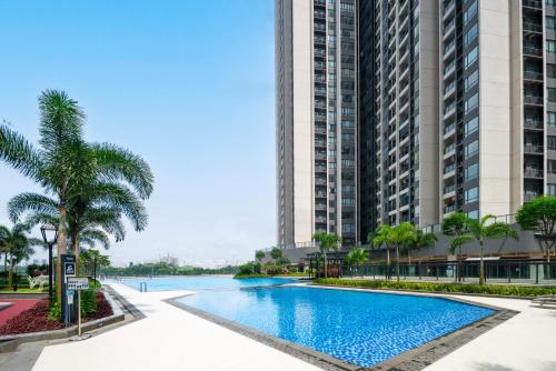 View, Yiju  R&F Princess Cove Johor Bahru Near CIQ Serviced Apartments Chinese Language Services near Al-Ameen Eating Corner