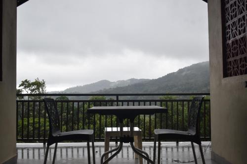 Naisarga hill view homestay in Somvarpeta