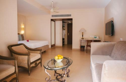 Double room, deluxe, sea view, balcony