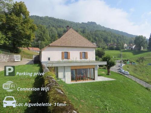 A szálláshely kívülről, Gite la cure verthemex in Saint-Paul (Rhone-Alpes)