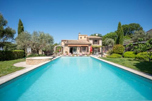 Maison La Dévalade - relaxing retreat sleeping 10 with heated pool and garden - Location saisonnière - Robion