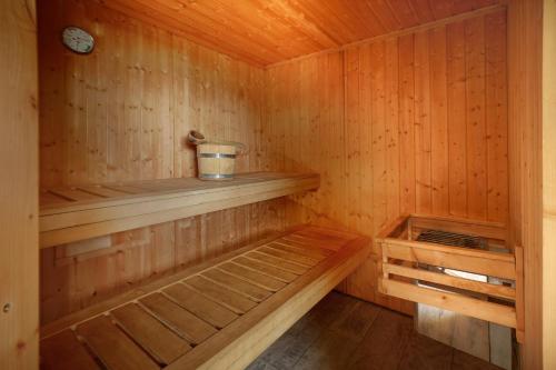 Sauna, Le Bonheur de la Cascade 24 pers - Malmedy, wellness, jardin, confort in Malmedy