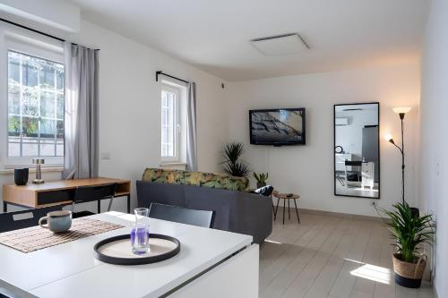 Aroma Holiday Home