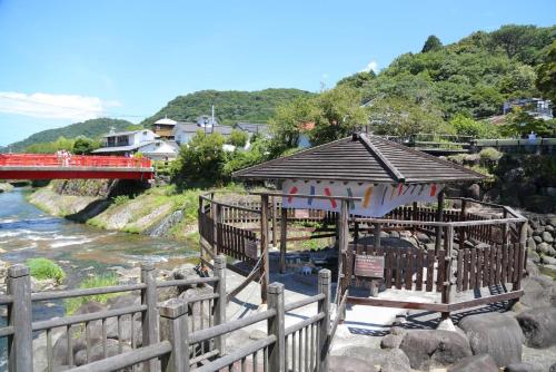 Time Traveler Izu Shuzenji near Chikurinnokomichi