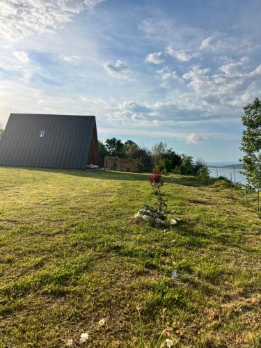 ValceleLakeRetreat