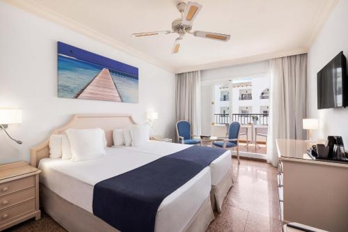 2 twin beds