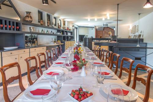 Létesítmények, IL VIGNALE 18&2, Emma Villas in Agazzi