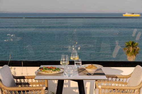 레스토랑, 팔라티노 호텔  (Palatino Hotel) in 자킨토스 섬