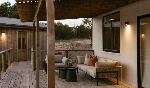 Erkély/terasz, The Sanctuary at Bayside Glamping – Adults-Only Retreat, Marion Bay in Marion Bay