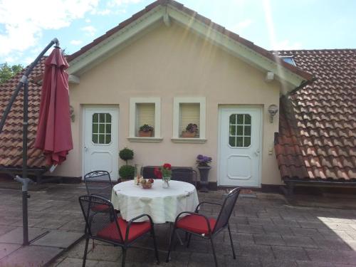 Weingut-Brennerei-Ferienwohnungen Eugen Wissler in Au