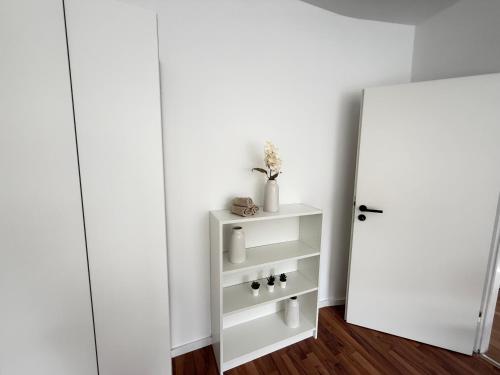 2 bedrooms, 3 beds