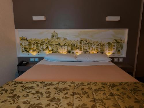 Hôtel de La Cloche Room Type - Standard Double Room