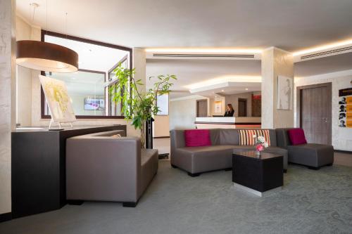 Lobby, Warmthotel near I Giardini di Marzo