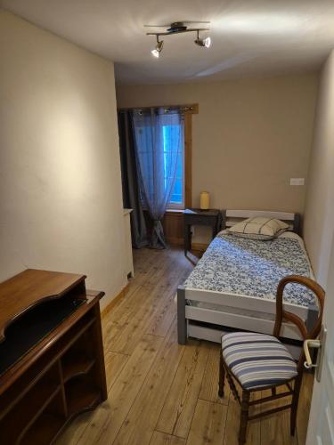 Maison de village tout confort avec terrasse in Šambon Sur Vojēza