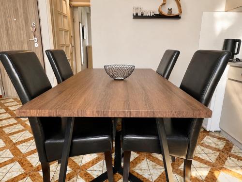 Stylish Stay for 3 - Haidari, Athens by ΜΡS in Haidári