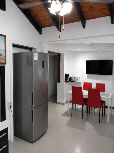 Casa Solymar completa 3 dormitorios 5 camas Hasta 6 personas RESERVAS SOLO CON SEÑA