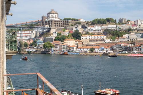 Oporto Home - River Front