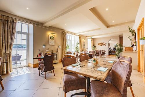 레스토랑, Braye Beach Hotel, Alderney in 브레이